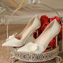 Elegant Flower String Bead Decoration Pumps Comfortable Pointed Toe Satin Brand Designer Shoes