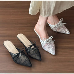Popular White Embroidery Lace Heel