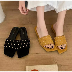 Design Fashionable and Comfortable Slippers Casual Wear-resistant and Non Slip Outdoor Beach Slippers