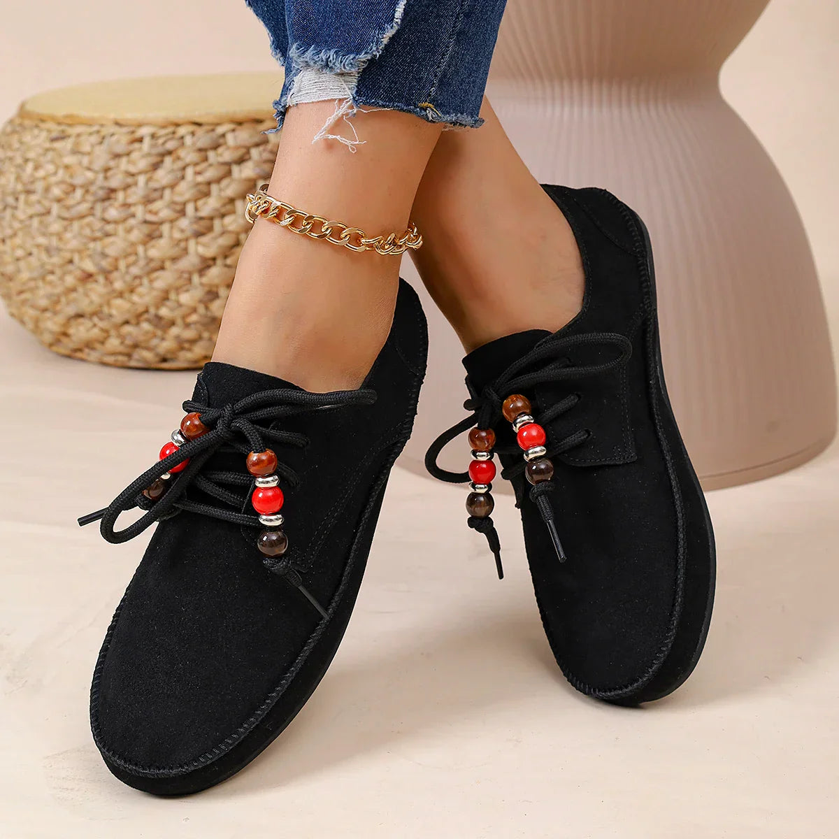 Retro Style Flat Sneakers Leisure Spring Autumn Sneakers Round Toe Lace-up String Bead Shoes