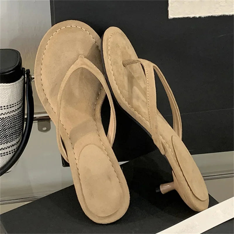Round Clip Toe Thin Low Heel
