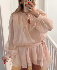 Elegant Classic Pleated Casual O-Neck Long Sleeve Loose Mini Dresses