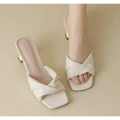 Designer Simple Ladies Slippers Dew Feet High Heel