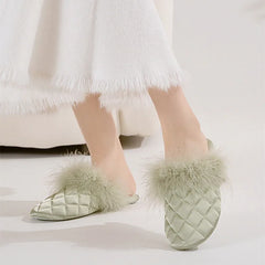 Feather Decoration Design Slippers Comfort Lightweight Soft Sole Home Slippers Elegant Non Slip Zapatos De Mujer