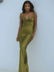 Elegant Spaghetti Strap Open Back Straight Floor-Length Dresses