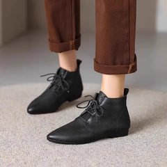 Ankle Boots Solid Color Leather Autumn Pointed Toe Lace-up Flat Boots for Casual Retro Sewing Shoes