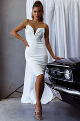 Dreamers Deep V Frill-Trimmed Bust Knee Length Dress White