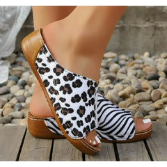 Wedge Sandals Leopard Print Soft-Soled Round-Toe Slippers Platform Sandals Simple Flip-flops Wear Beach Slippers