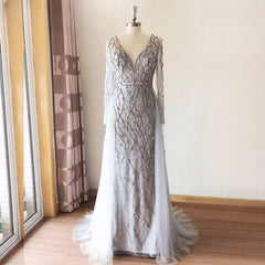Elegant V-Neck Evening Long Sleeves Diamond Hand Made Sequin Prom Party Gown