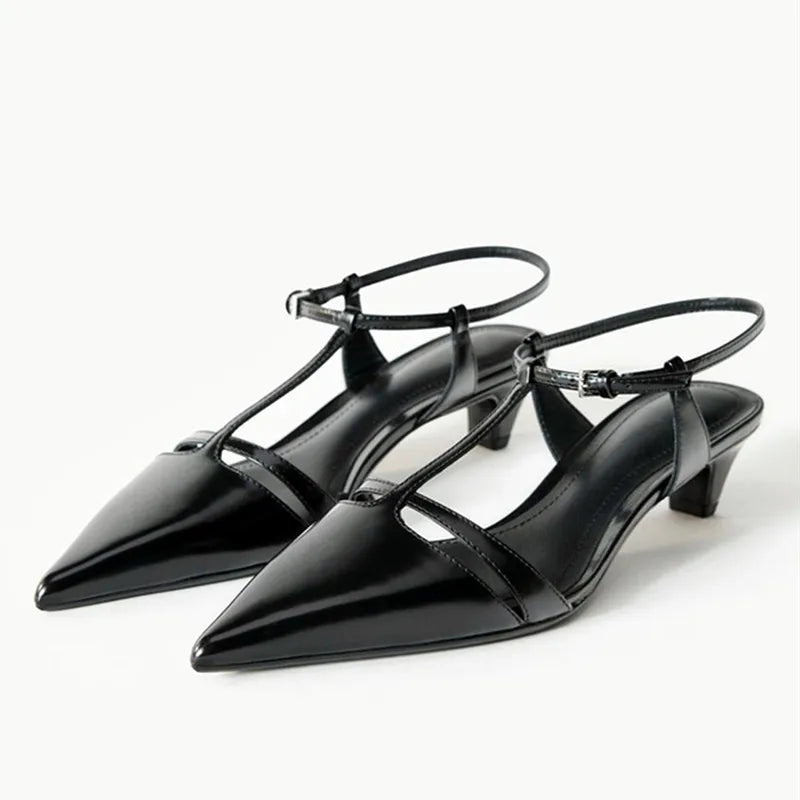 Black Elegant Kitten Heel