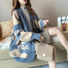 Women's knitted button-up cardigan
